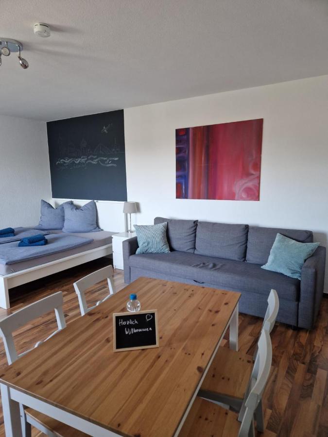 Ferienwohnung Well Located Flat With Balcony Düsseldorf Exterior foto