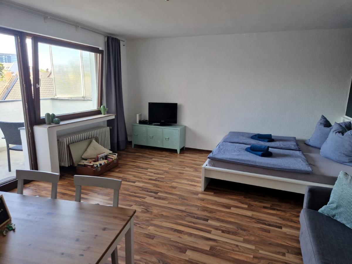 Ferienwohnung Well Located Flat With Balcony Düsseldorf Exterior foto
